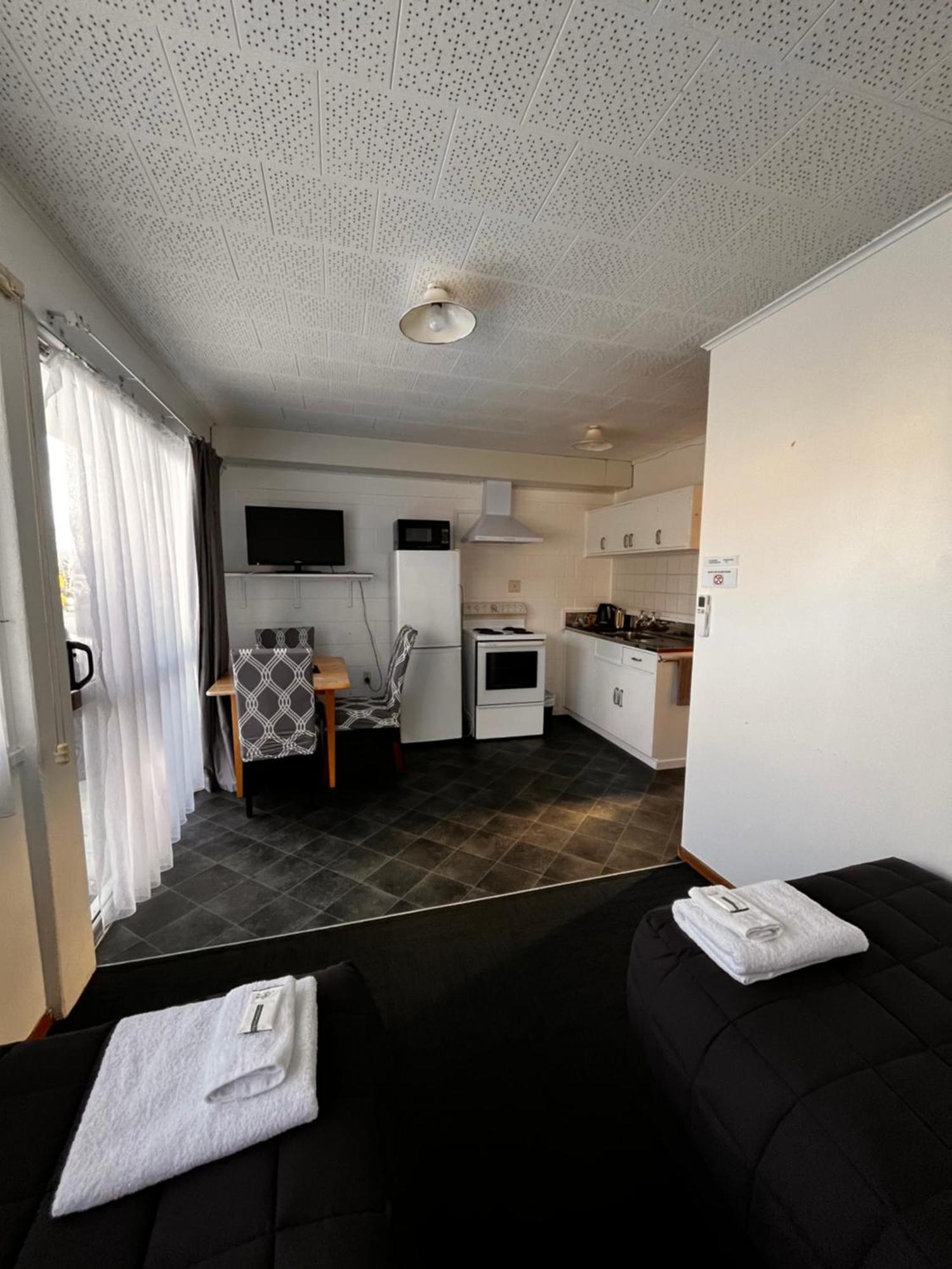 Brooklyne Motel Sanson المظهر الخارجي الصورة